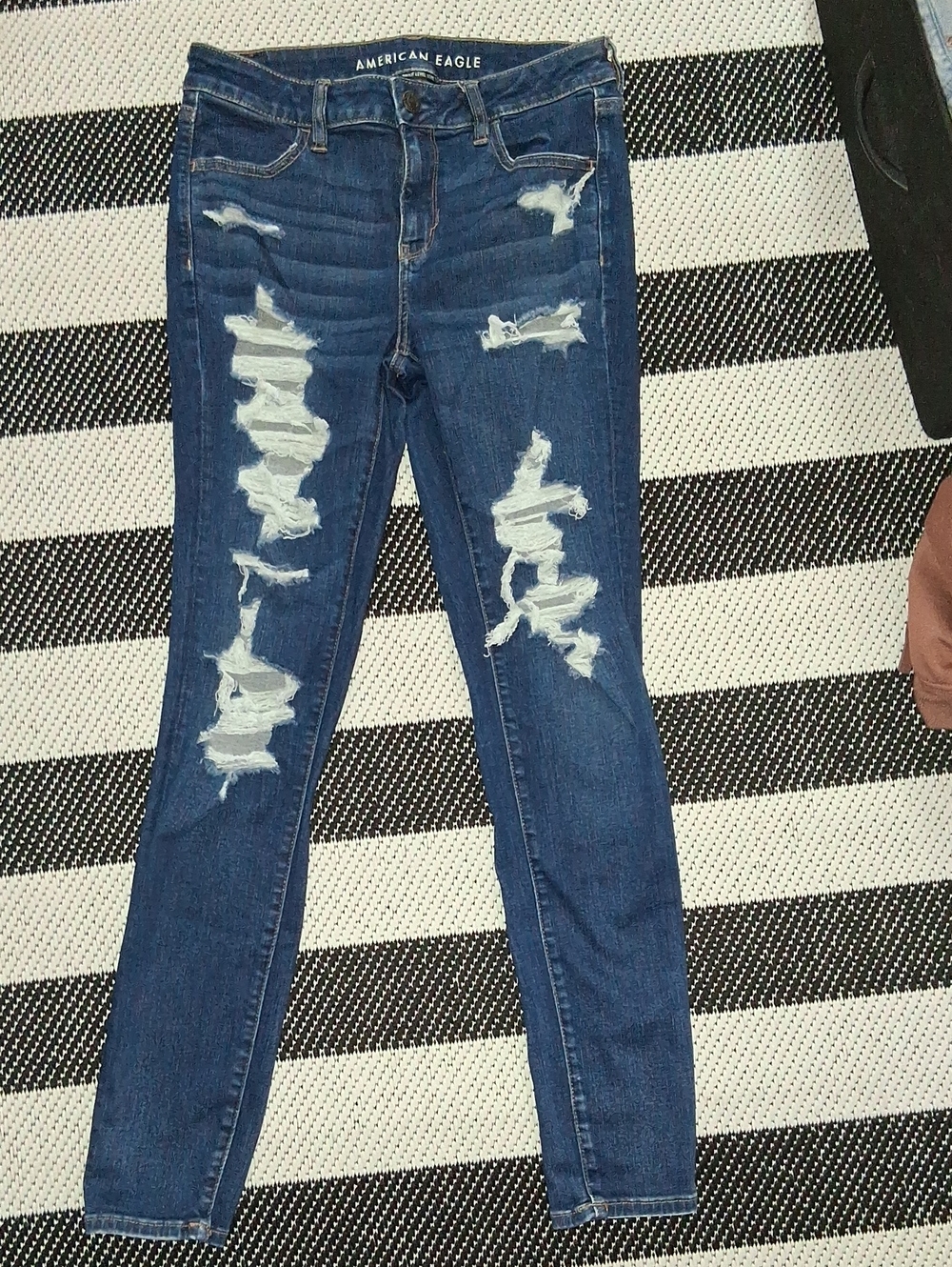 American Eagle Outfitters Blue Distressed Straight Leg Jeans
